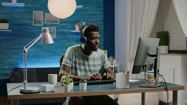 La fabrique du net : guides et outils pour entrepreneurs digitaux